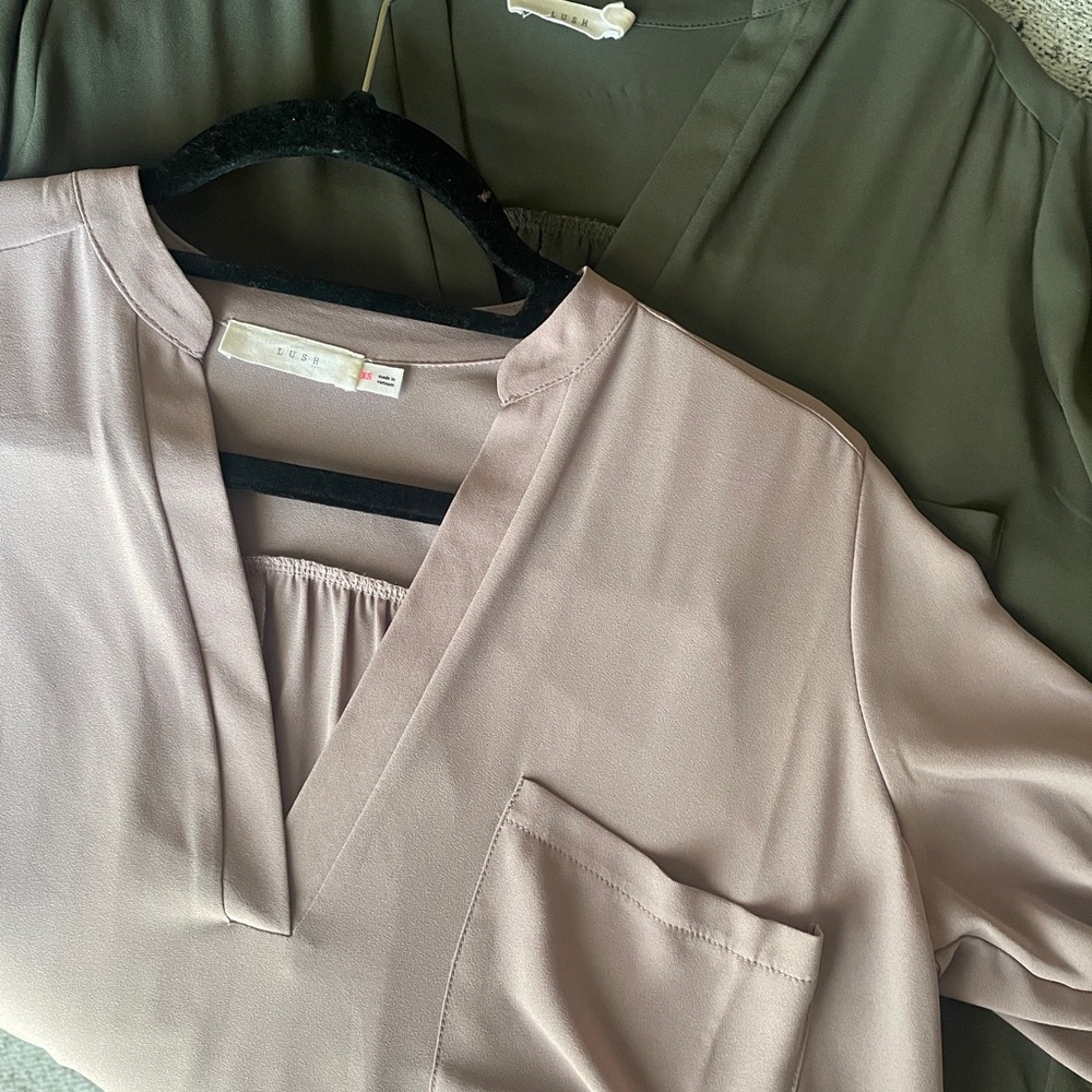 Lush 2 for 1 Women's Blouse in Mauve and Olive